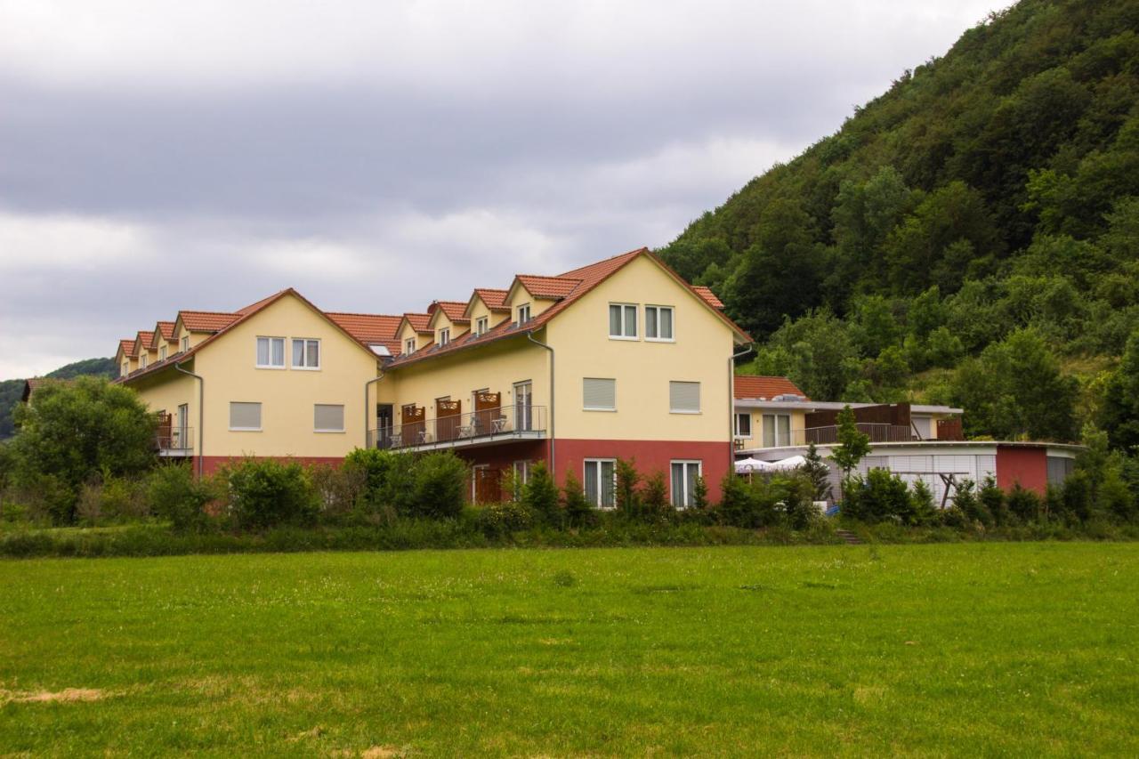 Hotel Restaurant Talblick Бад-Дитценбах Экстерьер фото